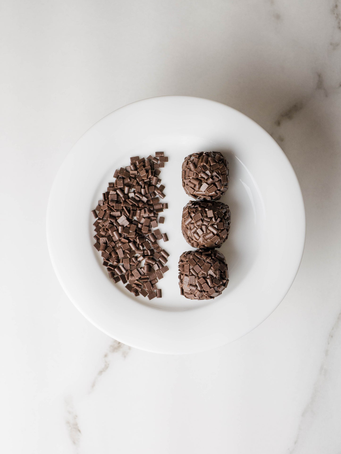 Combo promocional de 30 brigadeiros tradicionais